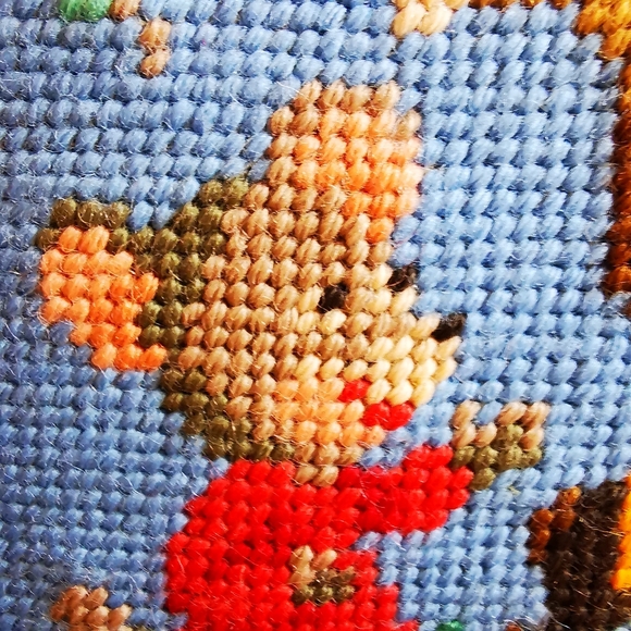 Vintage Colourful Framed Needlepoint Cat Mouse Flying a Kite - Picture 10 of 15